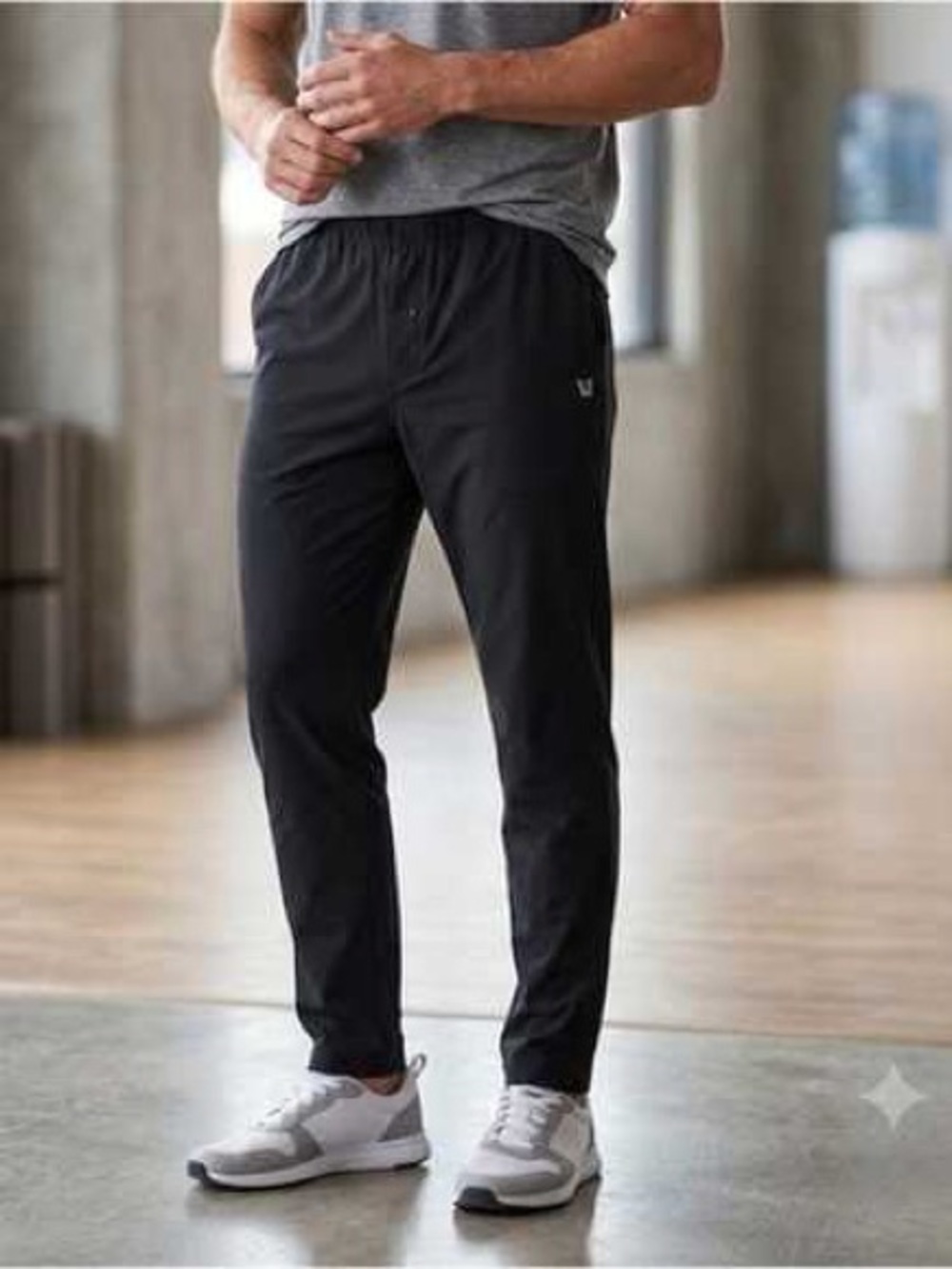 Vuori Men's Fleet Pant 30” Sz XL Men’s
(Sep A-2)
